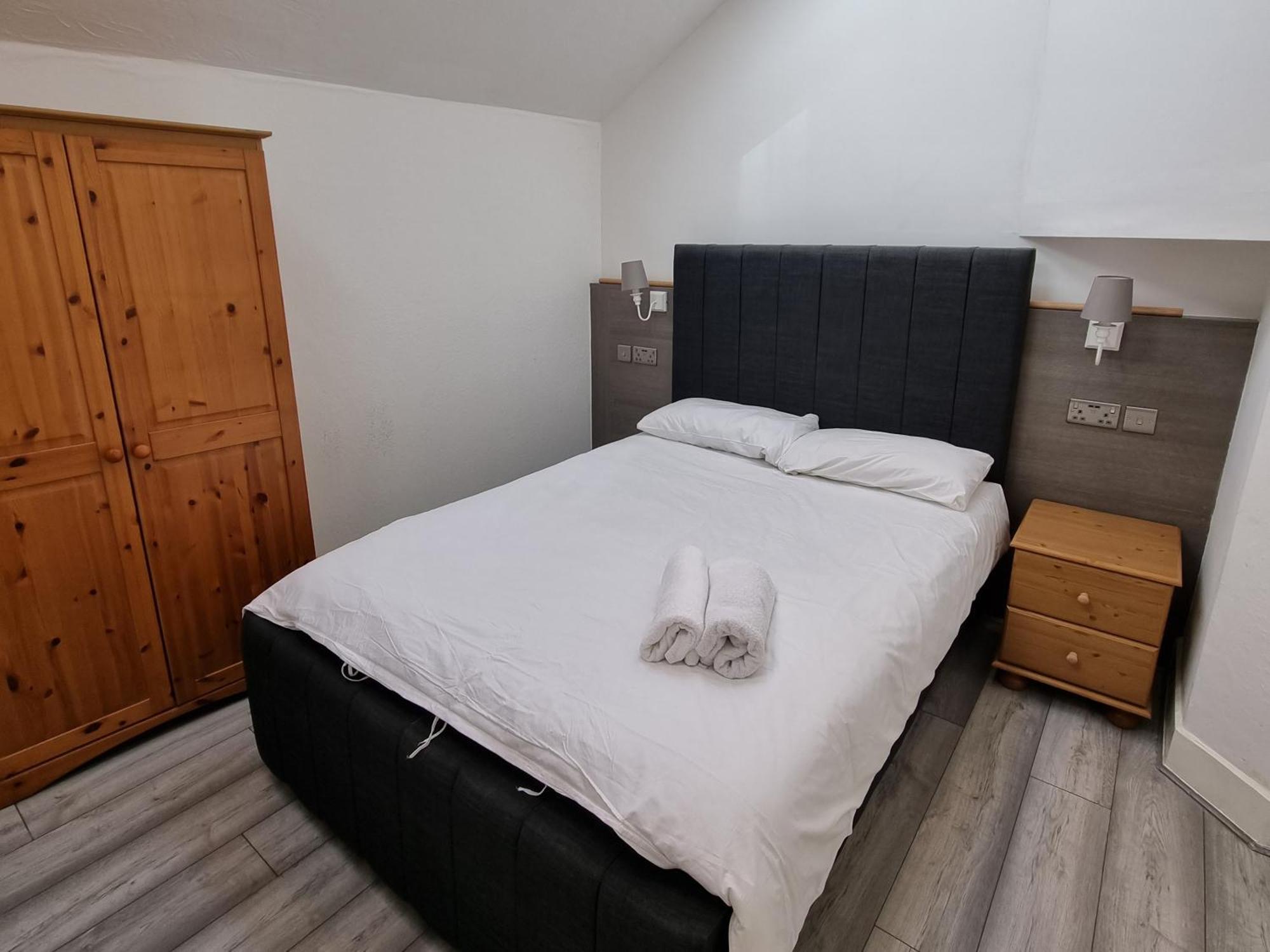 Entire Flat With Three Bedrooms N 2 เกรทยาร์มัธ ภายนอก รูปภาพ